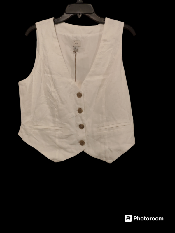 A New Day White Vest
(Medium)